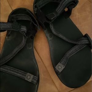 xero brand running/outdoor sandles size 7